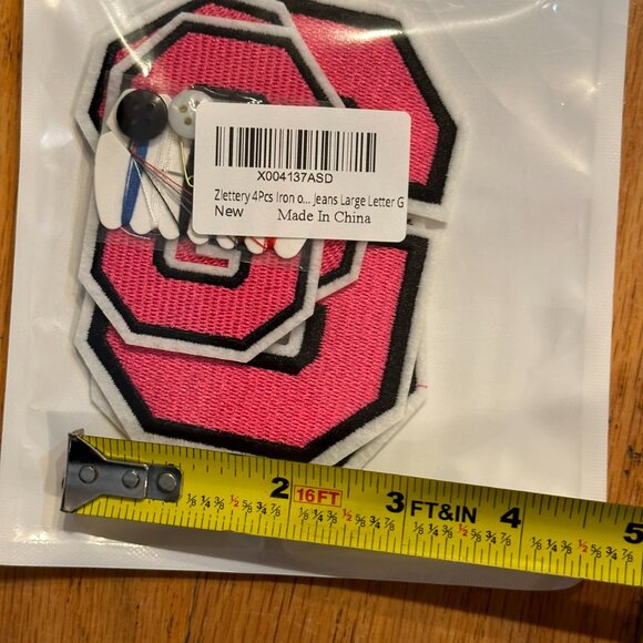 16 PIECES TOTAL with 4 sew kits Rose Red Varsity Letter Patches (2) G, H, D NEW - Picture 6 of 9